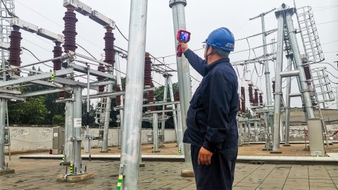 Kamera termowizyjna Uni-T UTi740H