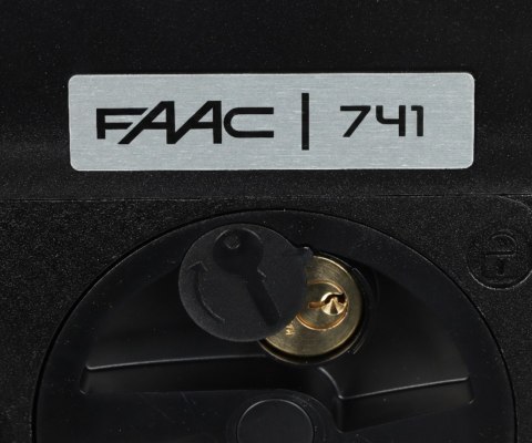 NAPĘD DO BRAMY PRZESUWNEJ FAAC-DELTA-3-SMART-FDS-LAN/KIT Wi-Fi - ZESTAW STARTOWY