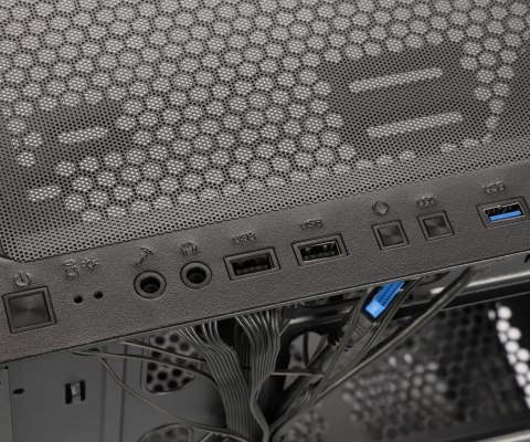 OBUDOWA KOMPUTEROWA LC-360J-BLACK MIDDLE TOWER LOVINGCOOL Lovingcool